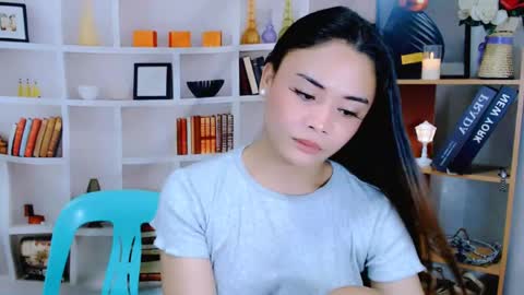 hottie nicole online show from May 15, 2:20 am