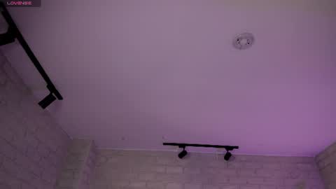 SQUIRTER DOLL    online show from June 29, 7:57 pm