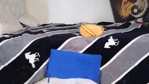 Lilly online show from February 7, 9:34 am