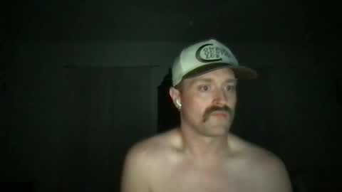 NiceButtNiceGuy online show from April 10, 7:03 am