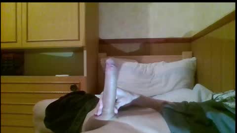 nicecockhun93 online show from October 22, 8:32 pm