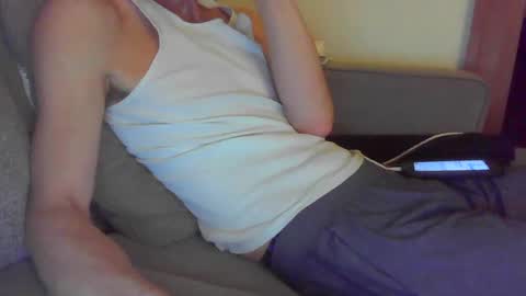 Snapshot of niceguyandrew chatting on January 15, 1:12 am Andrew online show from January 15, 1:12 am