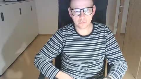 NiceGuyFlo online show from March 9, 2:50 am