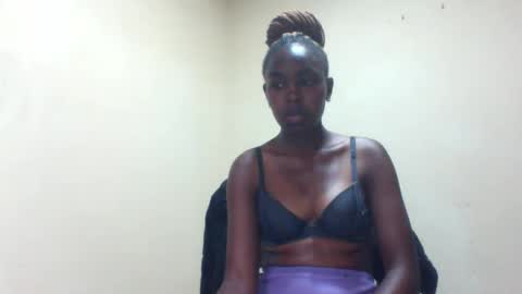 nicemillow online show from October 25, 12:38 pm