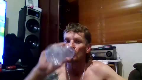Sexiishaine online show from May 8, 9:53 pm