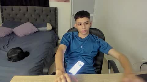 nick_master2 online show from March 16, 1:42 am