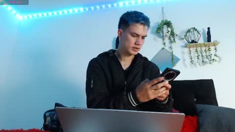 Nick  online show from July 14, 5:51 pm