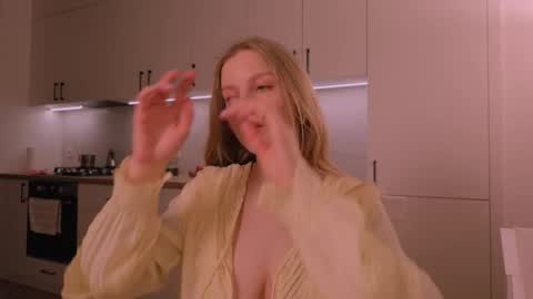 Nicka Cherie online show from February 24, 6:11 pm