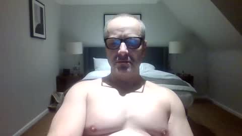 nickgravs online show from December 2, 8:18 pm