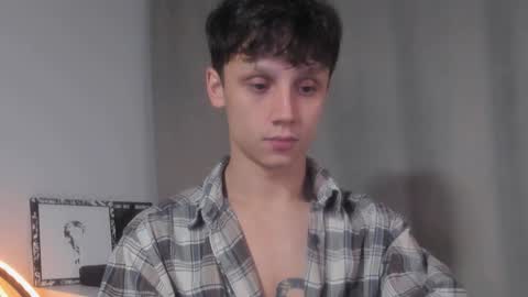 Nicky Neal online show from December 4, 3:20 am