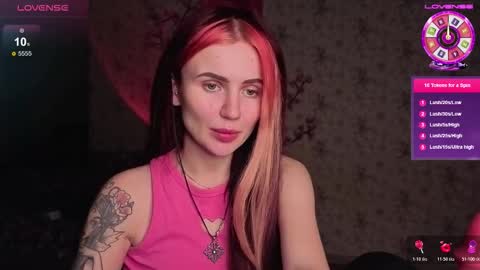 Nicky Weekends online show from December 4, 12:32 am