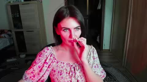 Nicky Weekends online show from March 8, 1:06 am