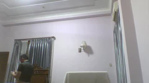 nickyang75 online show from January 12, 9:40 pm