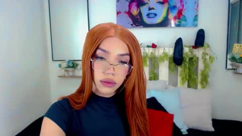 Snapshot of nickynoa chatting on February 2, 3:10 am Nicky online show from February 2, 3:10 am