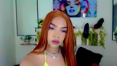 Snapshot of nickynoa chatting on February 2, 11:42 pm Nicky online show from February 2, 11:42 pm