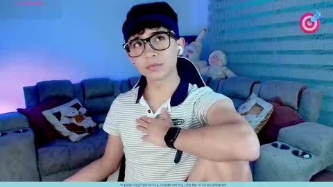 nico online show from December 5, 10:40 pm