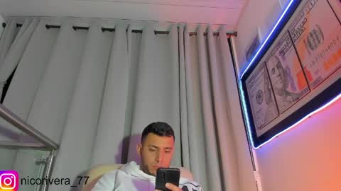 Nicolas online show from April 16, 4:56 am