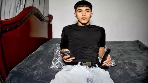 nicolas_and_alexa online show from February 27, 7:17 pm