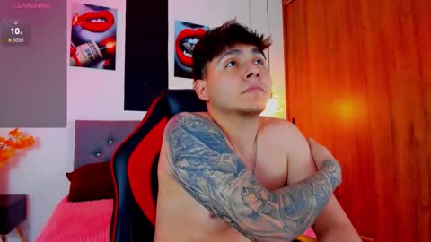 nicolas_james_sc online show from February 19, 5:45 pm