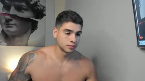 Snapshot of nicolasmuscle chatting on January 28, 3:47 am Andres online show from January 28, 3:47 am