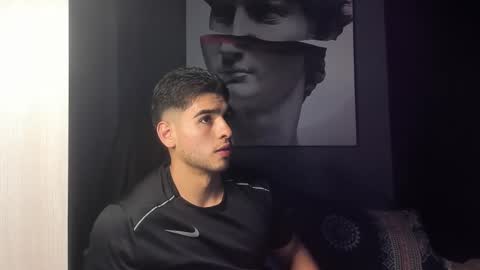 Snapshot of nicolasmuscle chatting on September 21, 10:36 pm Andres online show from September 21, 10:36 pm