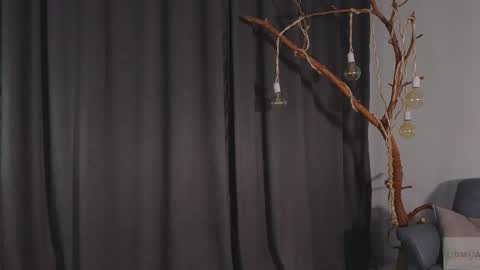 Nicole online show from June 4, 9:21 pm