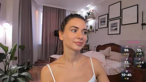 Dua Lipa online show from March 6, 3:22 pm