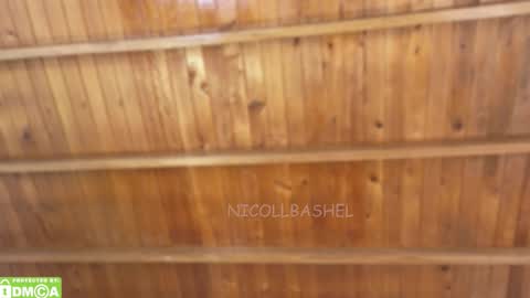 Nicoll  Independent model online show from November 17, 5:04 pm