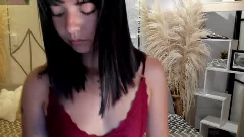 NicolRoss online show from April 13, 10:58 pm