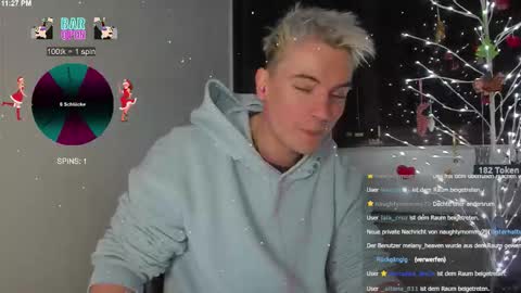 NicoSlowmoo online show from December 19, 10:27 pm