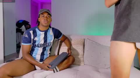 Nico y Mark online show from July 10, 7:24 am