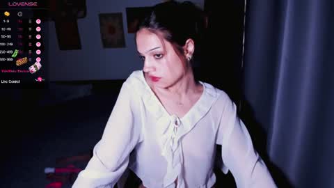 Daisy online show from July 5, 3:30 pm