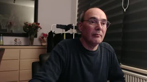 nightkeeper63 online show from November 1, 12:44 am