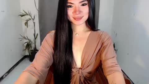 nightmarexox1 online show from May 3, 10:43 am