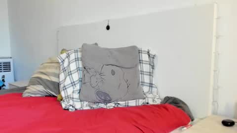 nightprincess1 online show from April 1, 6:25 am