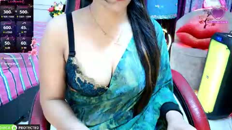 nikatheempress online show from June 23, 8:11 am