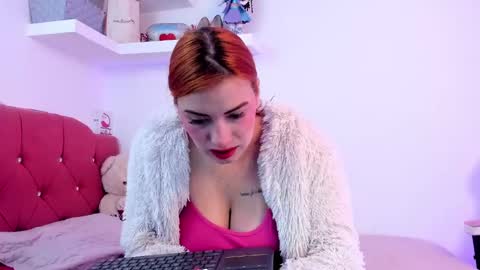 Nikii  online show from March 5, 12:00 pm