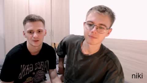 Snapshot of nikikerry_cum_ chatting on October 26, 2:07 pm nikikerry_cum_ online show from October 26, 2:07 pm