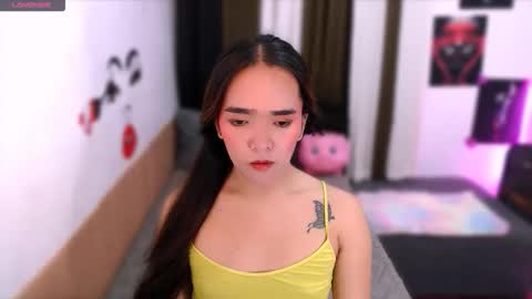 nikitta_morris online show from April 8, 1:14 pm