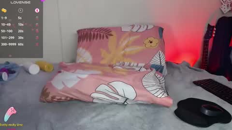 Nikky online show from March 4, 11:32 pm