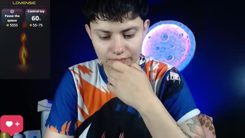 Nikky online show from September 18, 1:04 pm