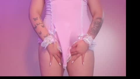 Y E S I online show from April 16, 9:50 pm