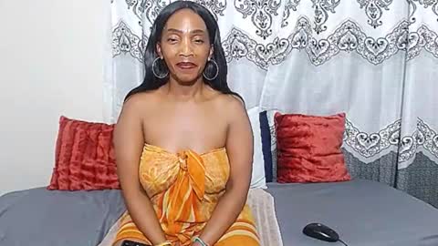 nikkyjigglesx online show from November 13, 3:04 pm