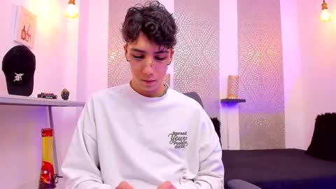    online show from November 6, 4:37 am