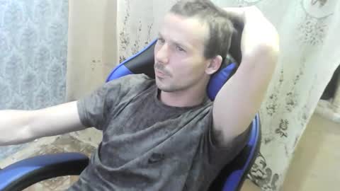 nikolos22 online show from November 28, 7:32 pm