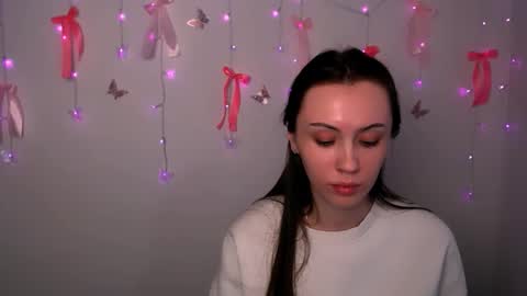 nikonara_ online show from March 12, 2:54 pm