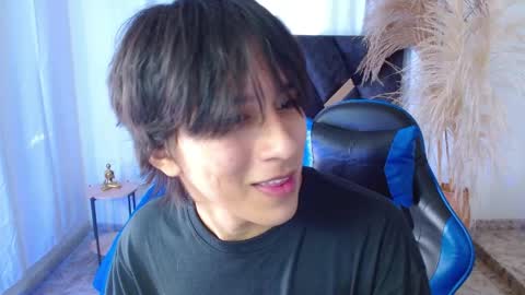 Niko online show from March 31, 2:17 pm