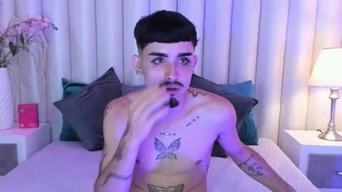 Niko Stone online show from October 30, 5:52 am