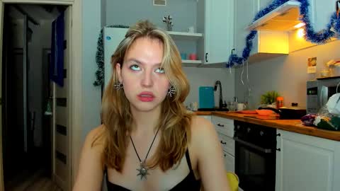 Veronica online show from January 3, 7:18 pm