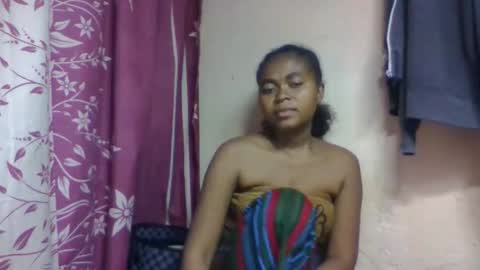 nilah online show from December 1, 12:25 pm